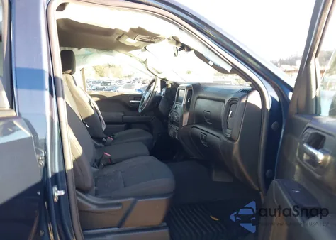 2022 Chevrolet Silverado 1500 2Wd Short Bed Custom z USA, uszkodzony, nr VIN 1GCPABEK8NZ636475